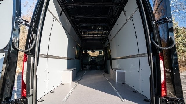 2024 Mercedes-Benz Sprinter 2500 Cargo 170 WB Extended