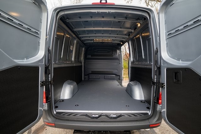 2026 Mercedes-Benz Sprinter 2500 Cargo 144 WB
