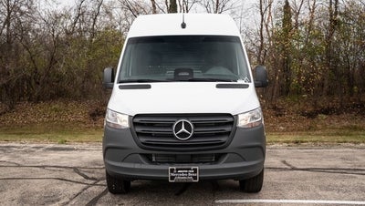 2025 Mercedes-Benz Sprinter 2500 Cargo 144 WB