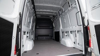 2025 Mercedes-Benz Sprinter 2500 Cargo 144 WB