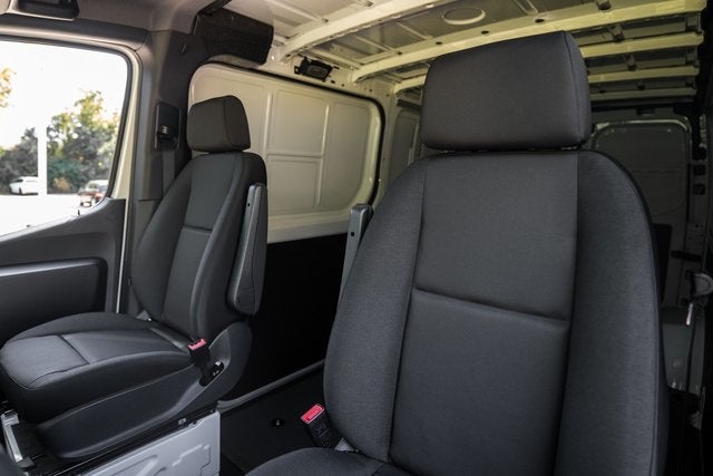 2026 Mercedes-Benz Sprinter 2500 Cargo 144 WB