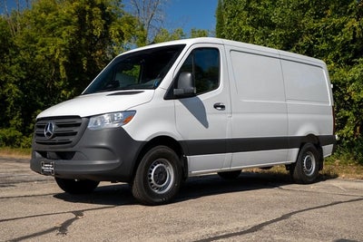 2026 Mercedes-Benz Sprinter 2500 Cargo 144 WB