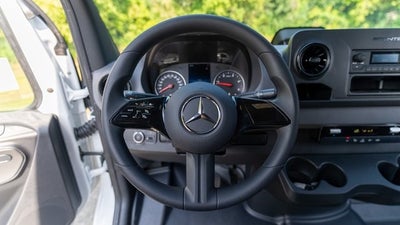 2026 Mercedes-Benz Sprinter 2500 Cargo 144 WB