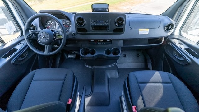 2026 Mercedes-Benz Sprinter 2500 Cargo 144 WB