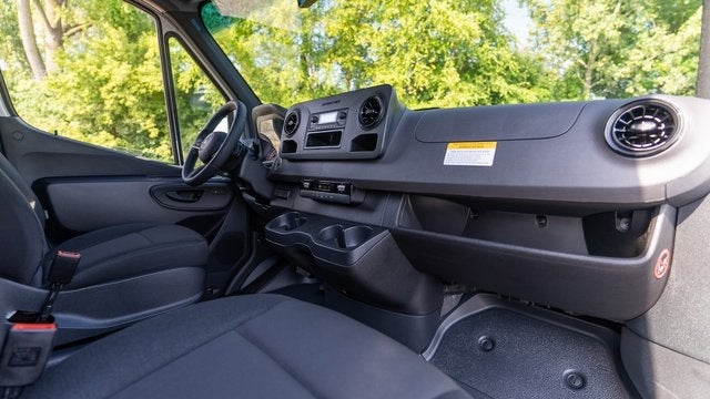 2026 Mercedes-Benz Sprinter 2500 Cargo 144 WB