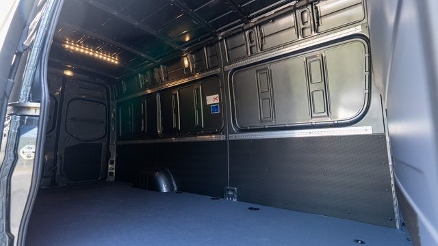 2025 Mercedes-Benz Sprinter 2500 Cargo 170 WB High Roof
