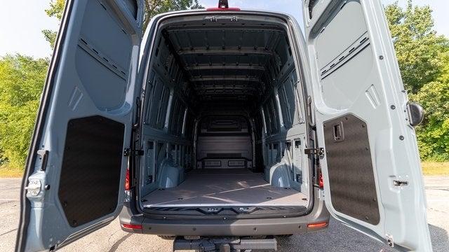 2025 Mercedes-Benz Sprinter 2500 Cargo 170 WB 4MATIC®