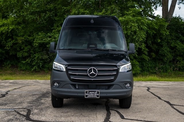 2025 Mercedes-Benz Sprinter 2500 Passenger 170 WB High Roof