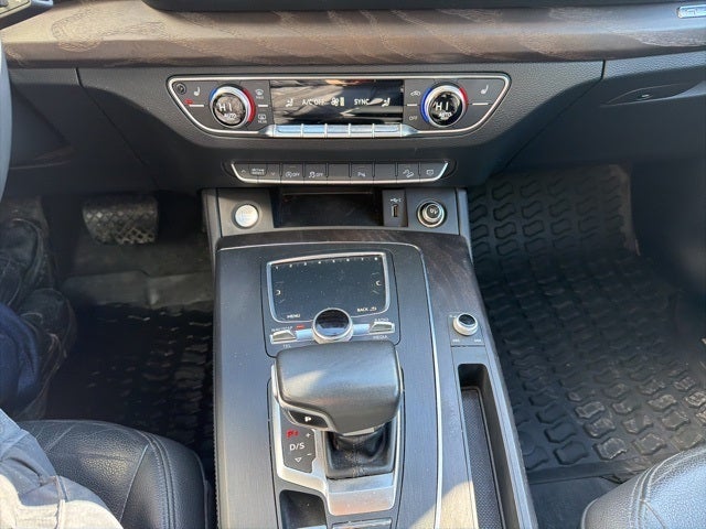 2020 Audi Q5 45 Premium Plus quattro