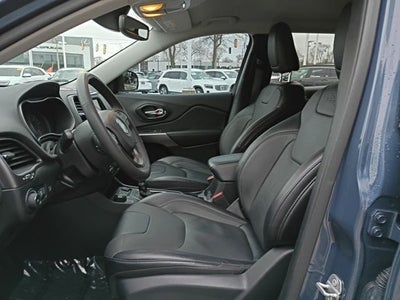 2022 Jeep Cherokee Latitude Lux