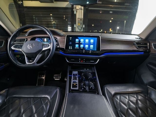 2024 Volkswagen Atlas 2.0T SEL Premium R-Line