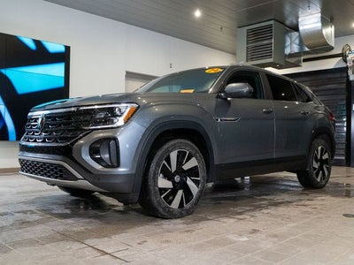 2024 Volkswagen Atlas Cross Sport 2.0T SE w/Technology
