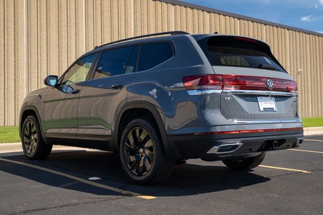 2026 Volkswagen Atlas 2.0T SE w/ Technology