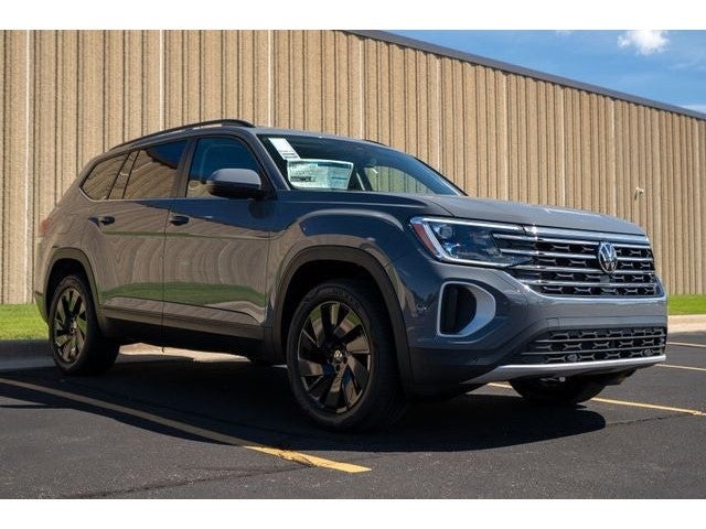 2026 Volkswagen Atlas 2.0T SE w/ Technology