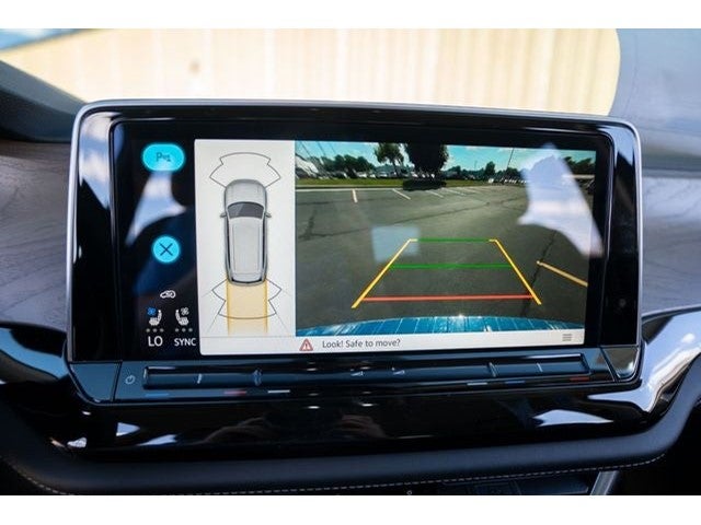 2026 Volkswagen Atlas 2.0T SE w/ Technology