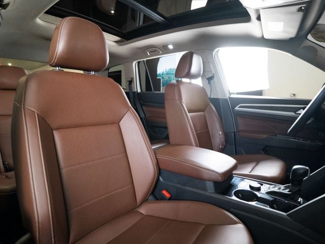 2023 Volkswagen Atlas 2.0T SE w/Technology