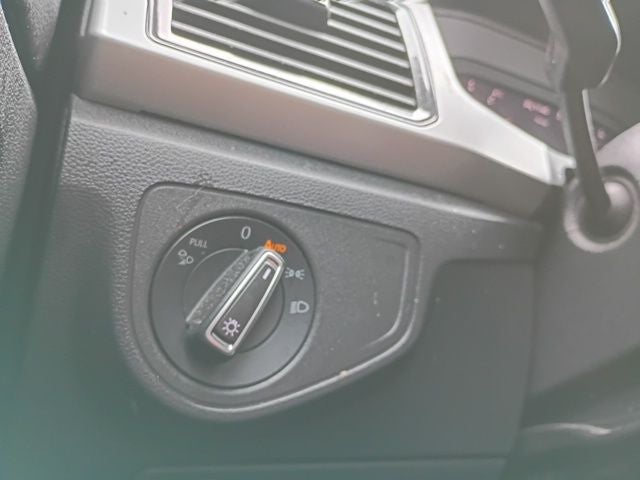 2023 Volkswagen Atlas 2.0T SE w/Technology