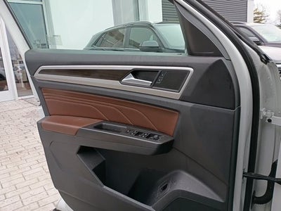 2023 Volkswagen Atlas 2.0T SE w/Technology