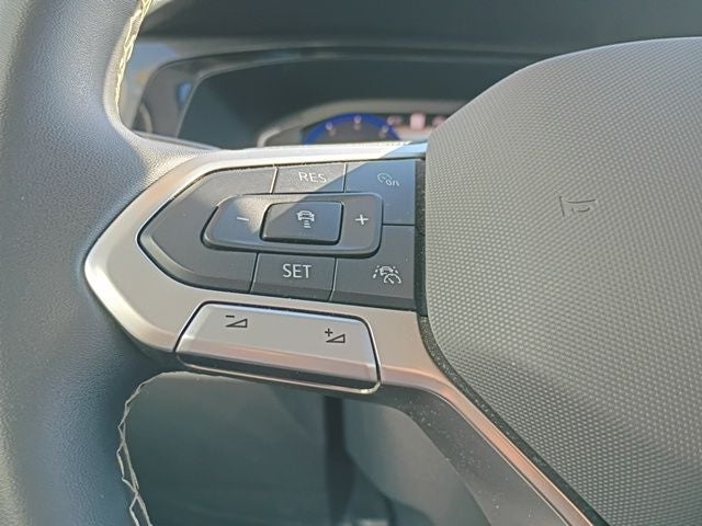 2024 Volkswagen Taos 1.5T SEL