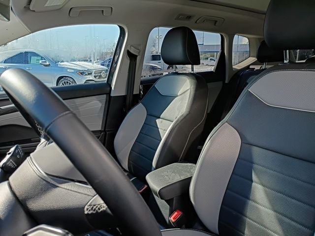 2024 Volkswagen Taos 1.5T SEL