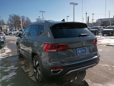 2024 Volkswagen Taos 1.5T SEL