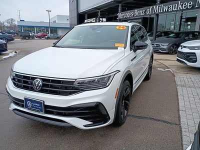 2024 Volkswagen Tiguan 2.0T SE R-Line Black