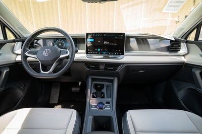 2025 Volkswagen Tiguan 2.0T SE