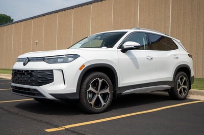 2025 Volkswagen Tiguan 2.0T SE