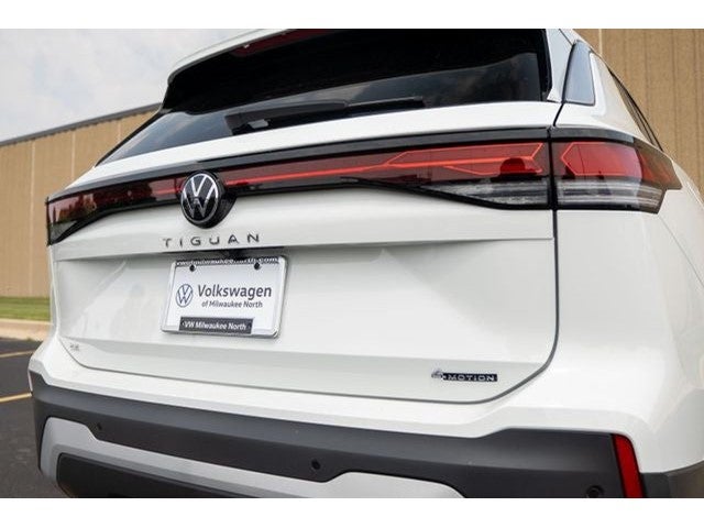 2025 Volkswagen Tiguan 2.0T SE
