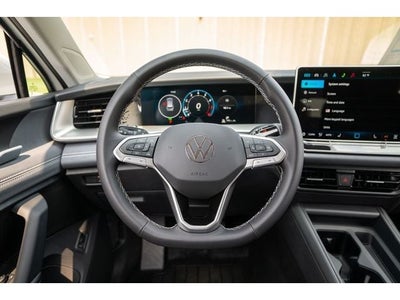 2025 Volkswagen Tiguan 2.0T SE