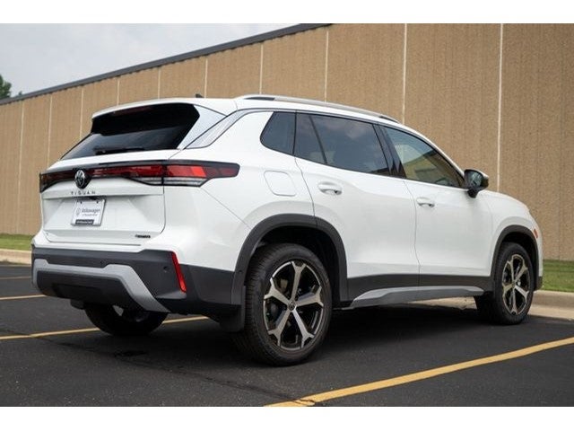 2025 Volkswagen Tiguan 2.0T SE