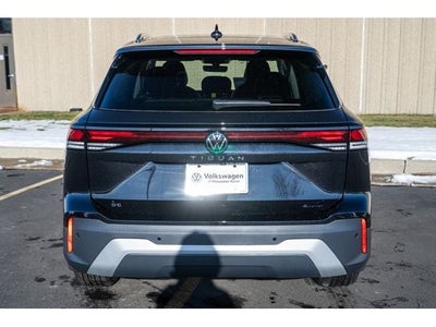 2026 Volkswagen Tiguan 2.0T SE