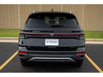 2025 Volkswagen Taos 1.5T SE