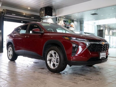 2025 Chevrolet Trax LS
