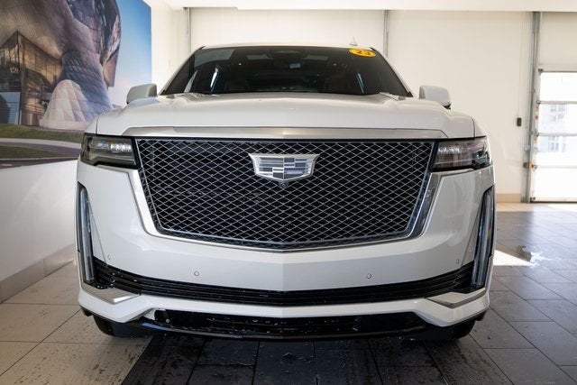 2023 Cadillac Escalade ESV Premium