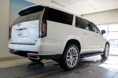 2023 Cadillac Escalade ESV Premium