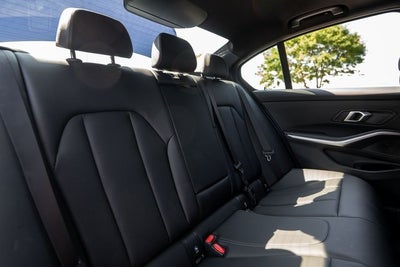 2025 BMW 3 Series 330i xDrive