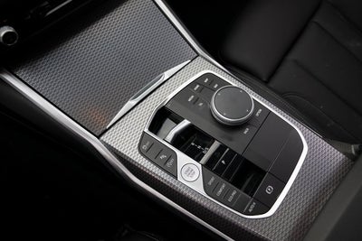 2025 BMW 3 Series 330i xDrive