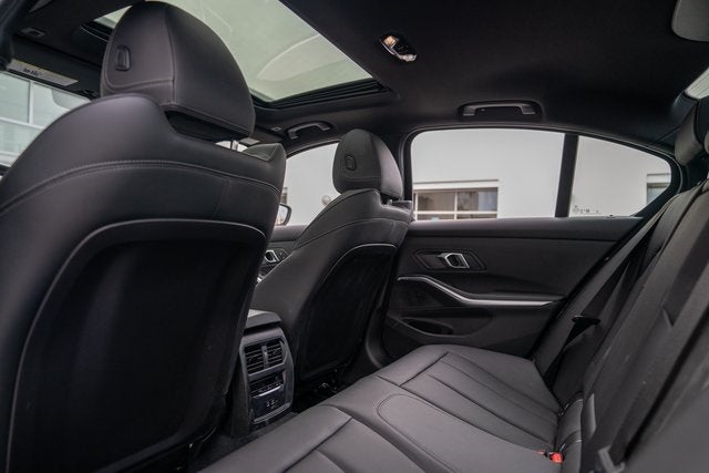 2025 BMW 3 Series 330i xDrive