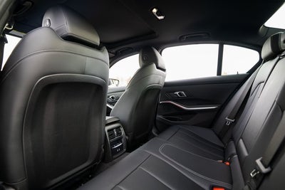 2025 BMW 3 Series 330i xDrive