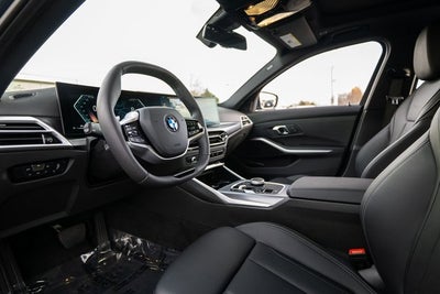 2025 BMW 3 Series 330i xDrive