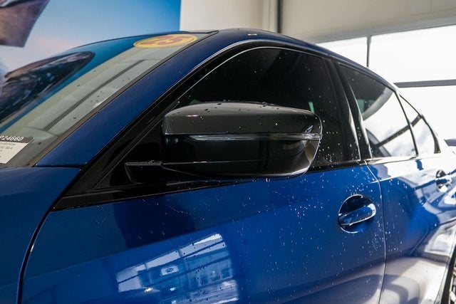 2025 BMW 3 Series 330i xDrive