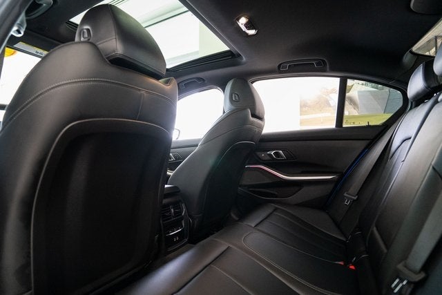 2025 BMW 3 Series 330i xDrive