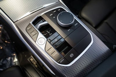 2025 BMW 3 Series 330i xDrive