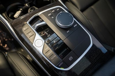 2023 BMW 3 Series 330i xDrive