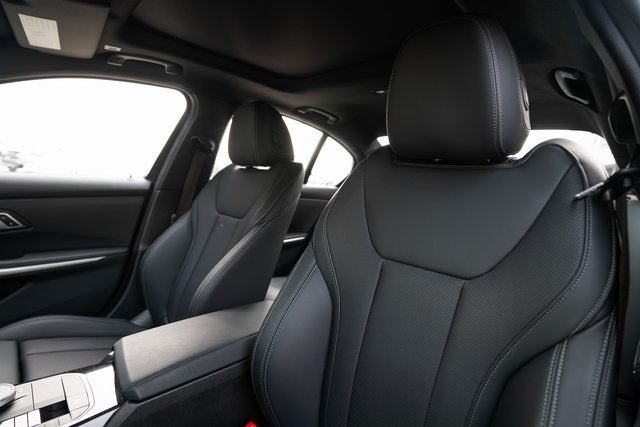 2023 BMW 3 Series 330i xDrive