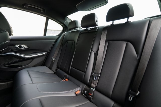 2023 BMW 3 Series 330i xDrive