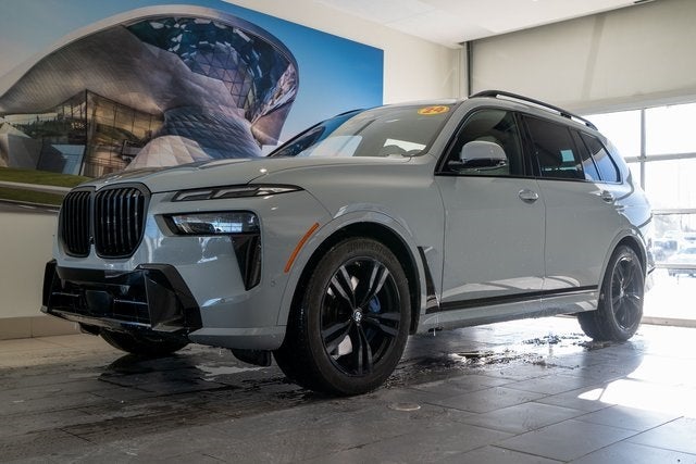 2024 BMW X7 xDrive40i