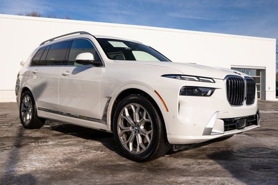 2023 BMW X7 xDrive40i