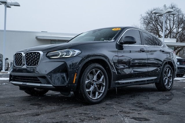 2023 BMW X4 xDrive30i